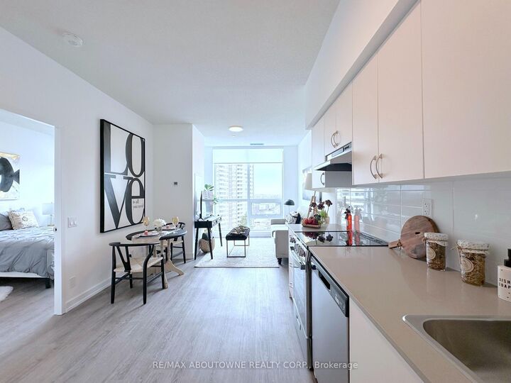 Property Photo:  2 River Plate Street 708  ON L1S 0G6 