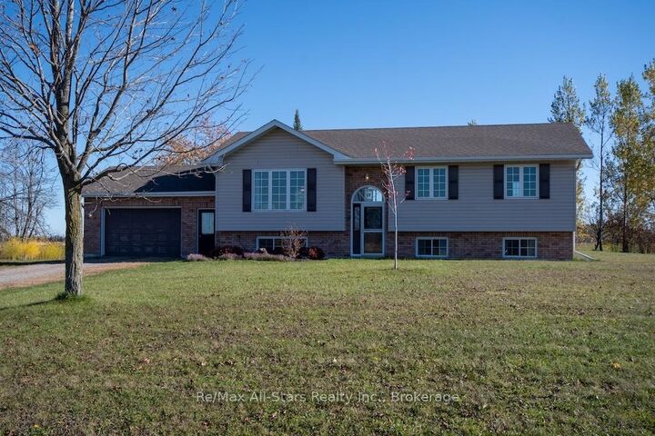 Photo de la propriété:  580 Fieldside Road  ON K9V 4R4 