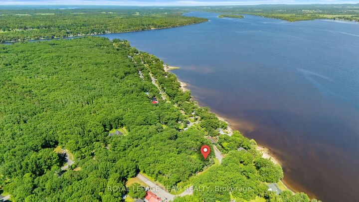 Property Photo:  675 Bayview Drive  ON K0A 3M0 