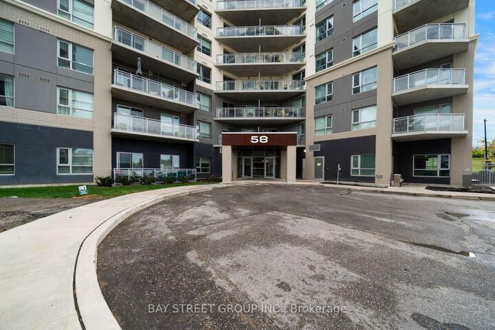 Property Photo:  58 Lakeside Terrace 1011  ON L4M 0L5 