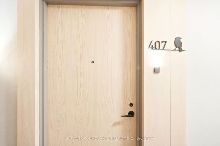 Property Photo:  50 George Butchart Drive 407  ON M3K 1Y2 