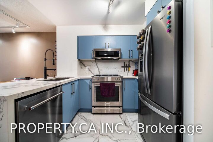 Property Photo: 219 Fort York Boulevard 318 ON M5V 4A2