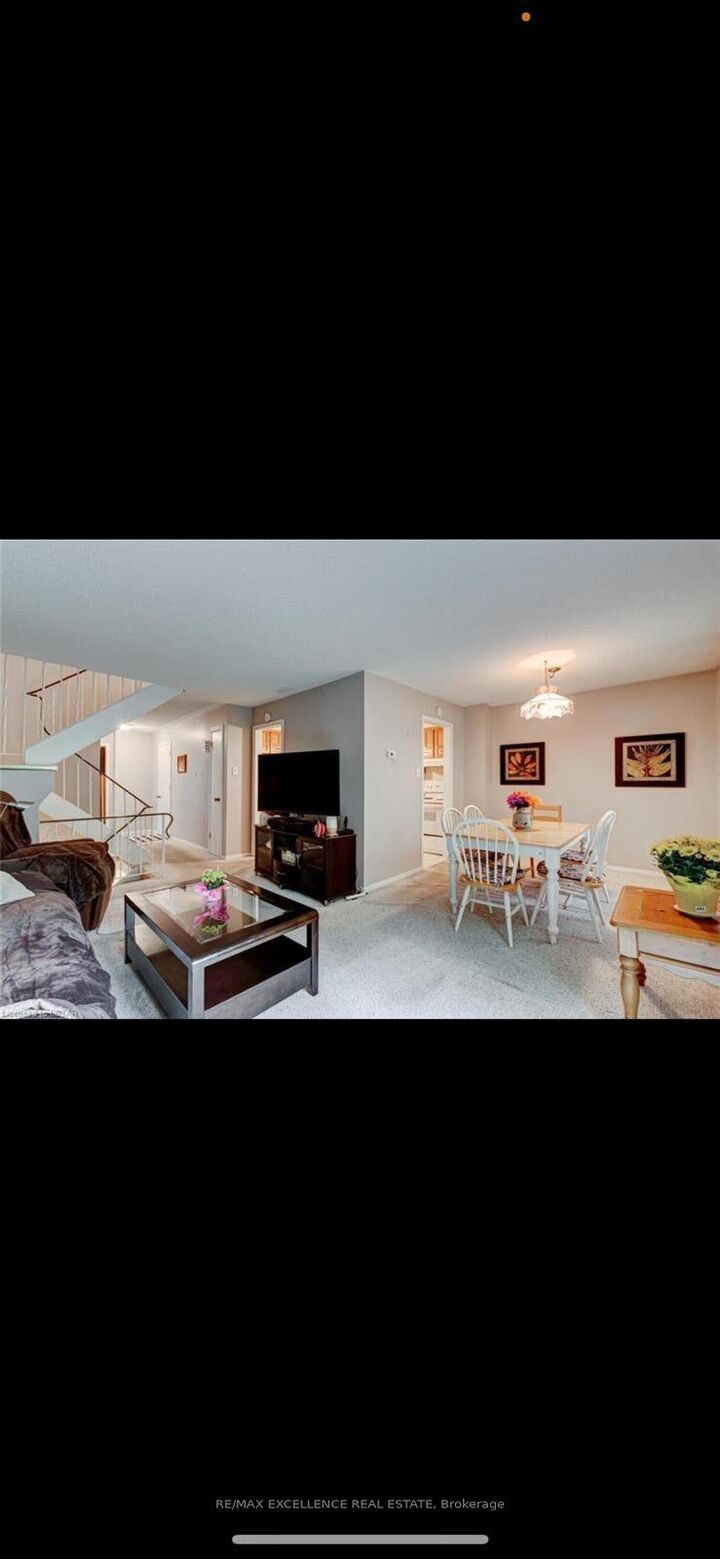 Property Photo:  328 Wilkins Street  ON N6C 5B2 