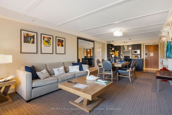 Property Photo:  9 Harbour Street E 3109-3111  ON L9Y 5B5 