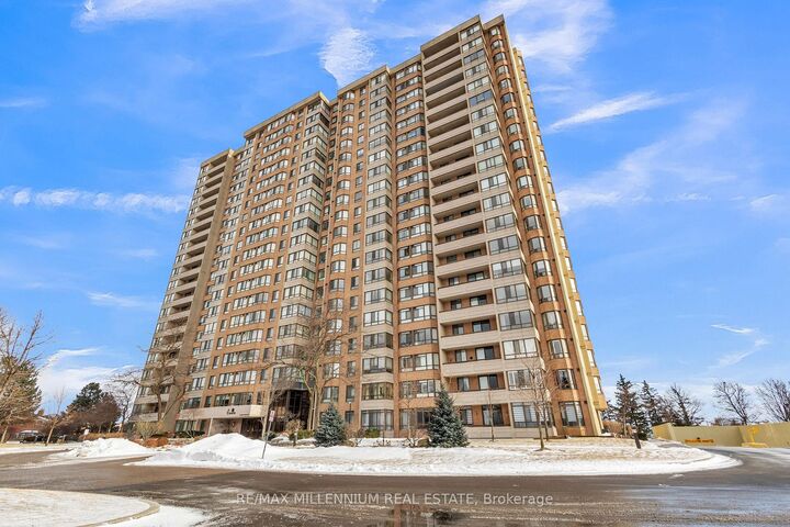 Property Photo:  100 County Court Boulevard 1107  ON L6W 3X1 
