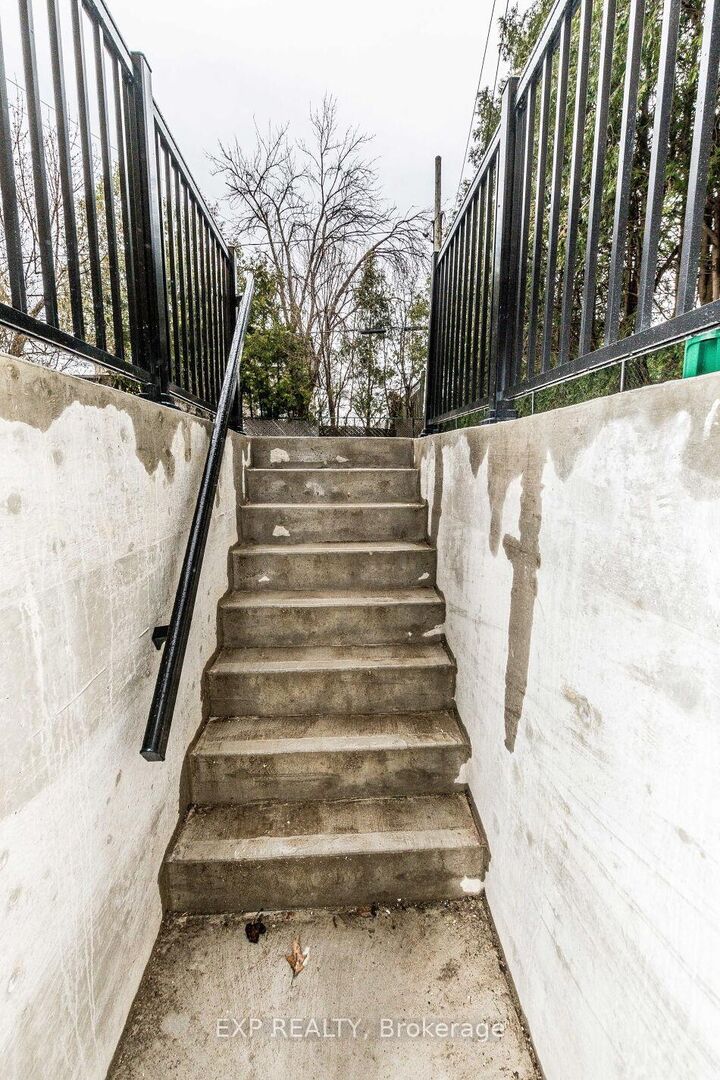 Property Photo: 91 Corby Crescent Basement Apartment ON L6Y 1H3