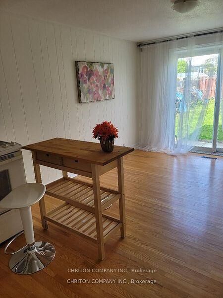 Property Photo:  566 Chantenay Drive Ground  ON L5A 1G2 