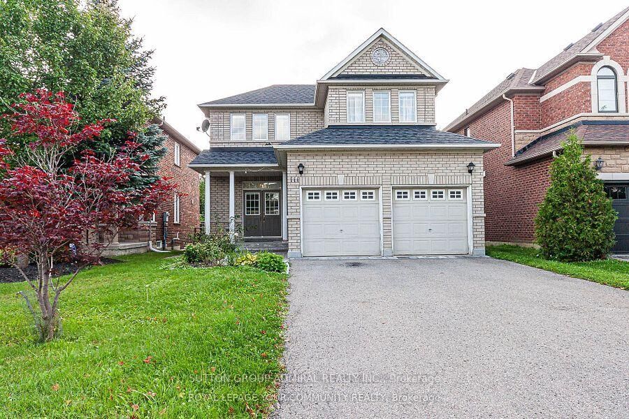 Property Photo:  111 Deerwood Crescent Room 1  ON L4E 4B3 