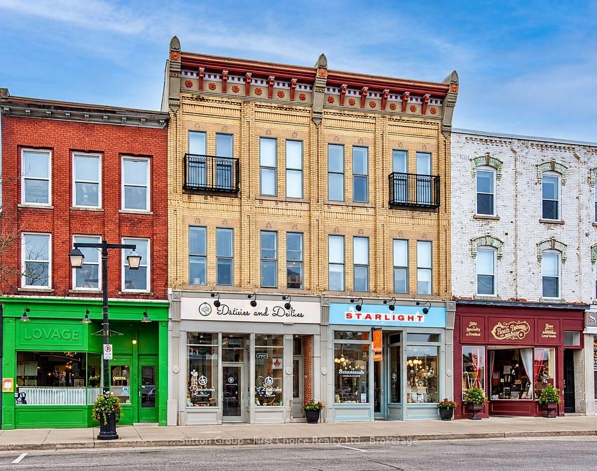 Property Photo:  66 Wellington Street #201  ON N5A 2L2 