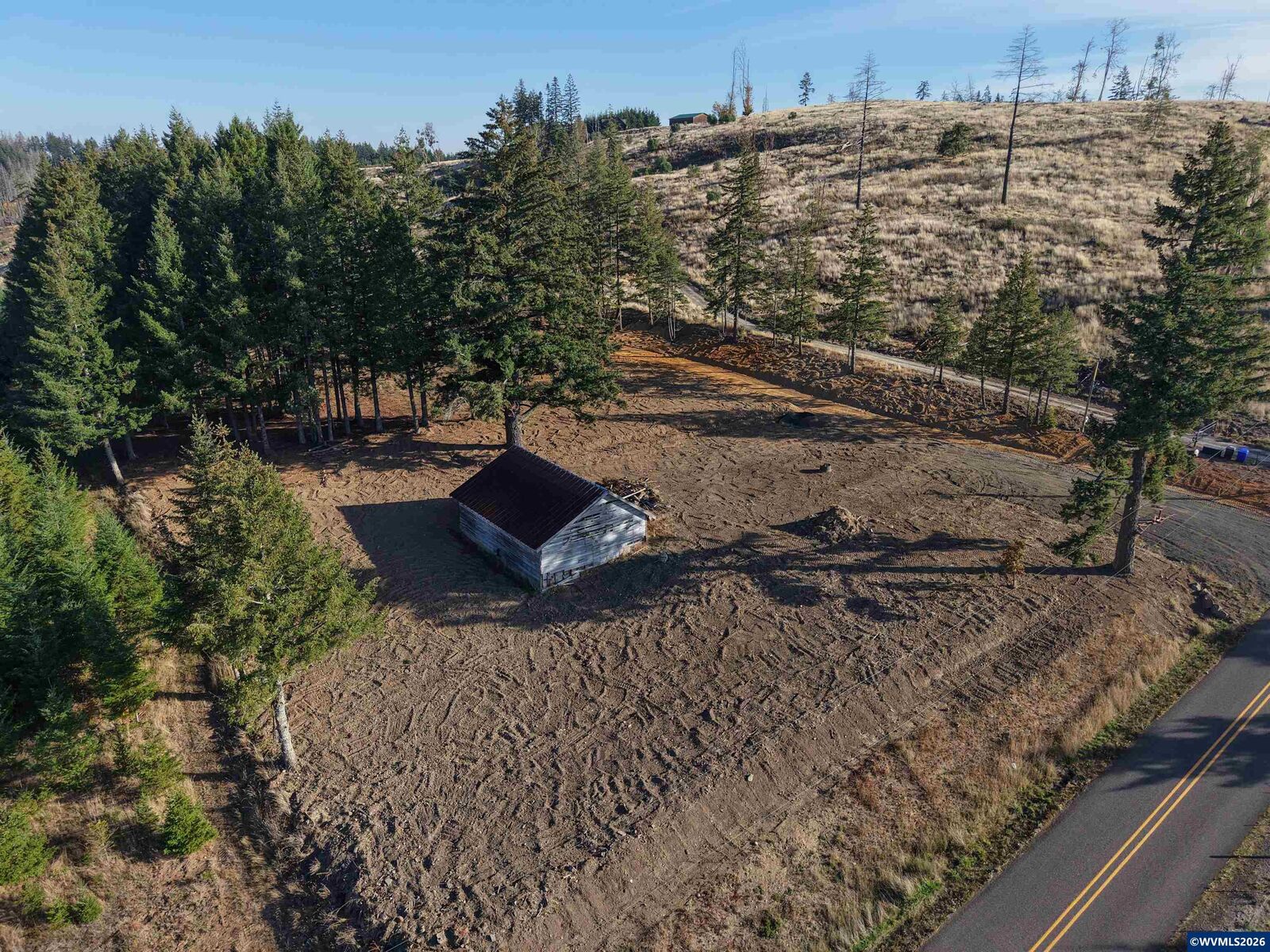 Property Photo: 12500 S Groshong Rd OR 97038