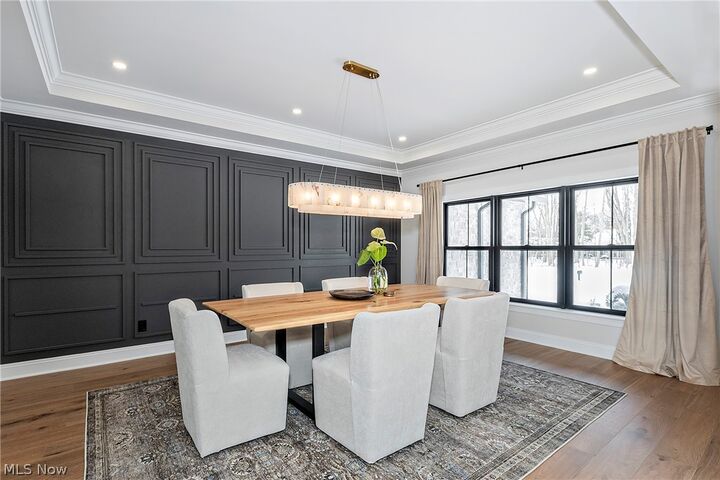 Property Photo:  110 Meadowhill Lane  OH 44022 