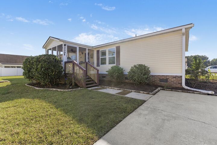 Property Photo: 259 Iroquis Trail SC 29568