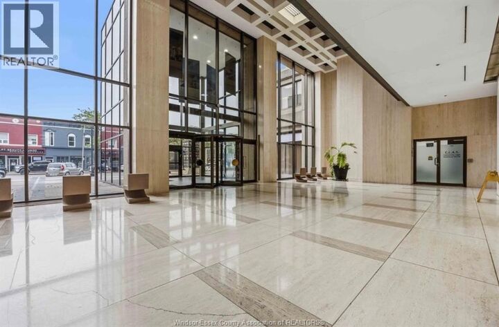 Property Photo: 201 Front Street North 906 ON N7T 7T9