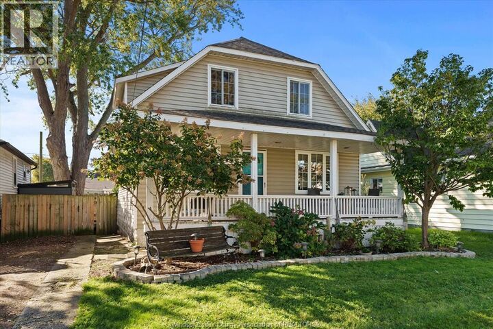 Property Photo:  524 Broadway Street  ON N0R 1A0 