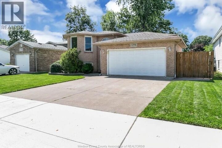 Property Photo:  3291 Conservation Drive  ON N8W 5P2 