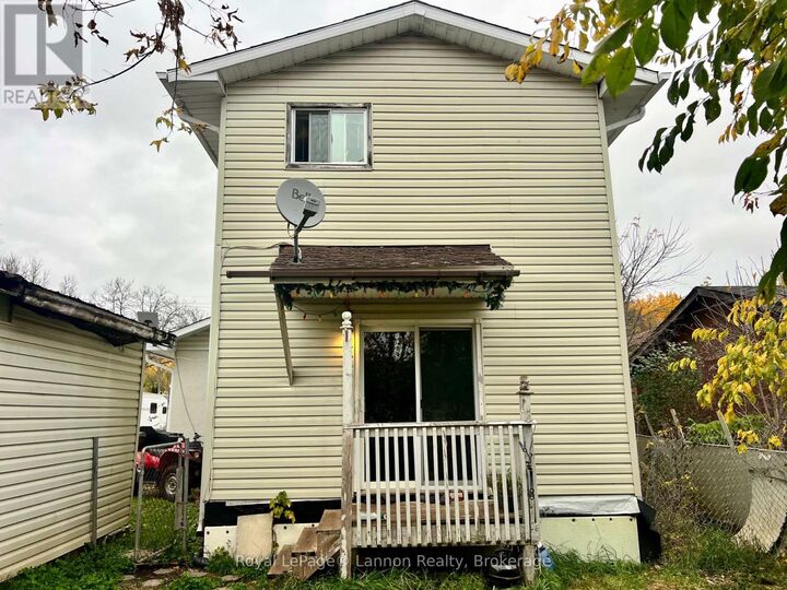 Property Photo:  205 Abbott Road  ON P0T 1C0 