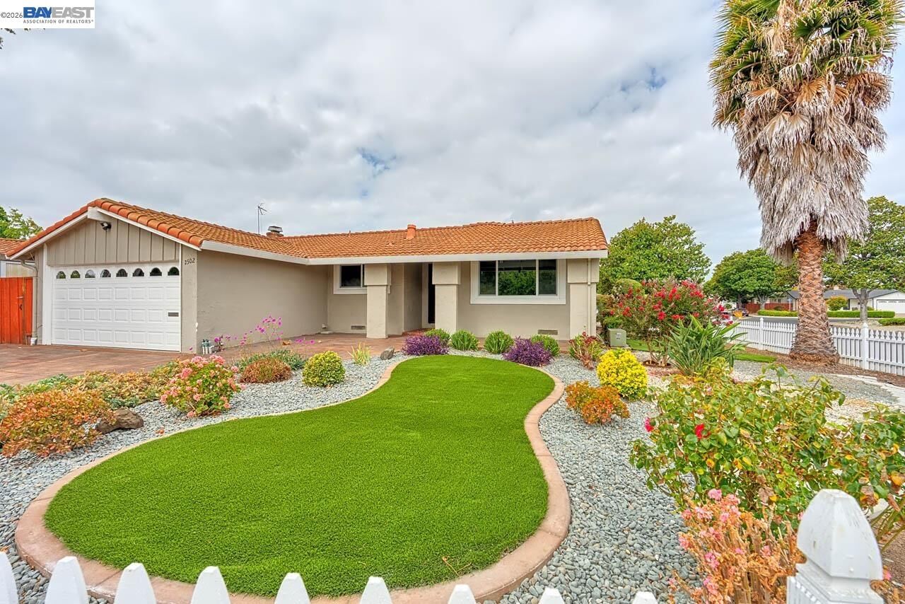 Property Photo: 2502 Begonia St CA 94587