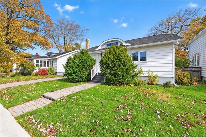 Property Photo:  37 Winter Avenue  NB E1C 5X2 