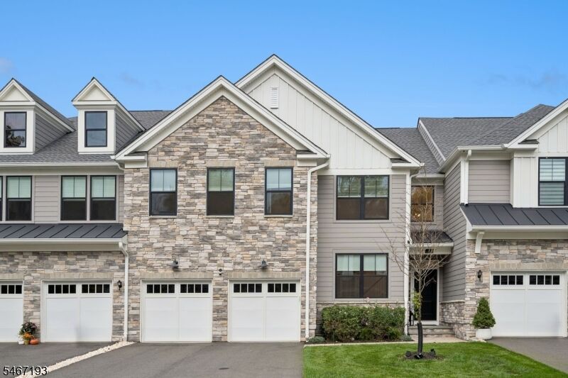 Property Photo:  6 Concord Ct  NJ 07059 