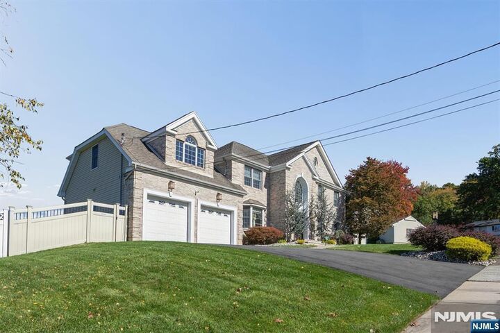 Property Photo:  75 Harmer Terrace  NJ 07470 