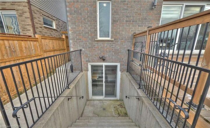 Property Photo: 6045 Ernest Crescent Bmst ON L2H 0H8
