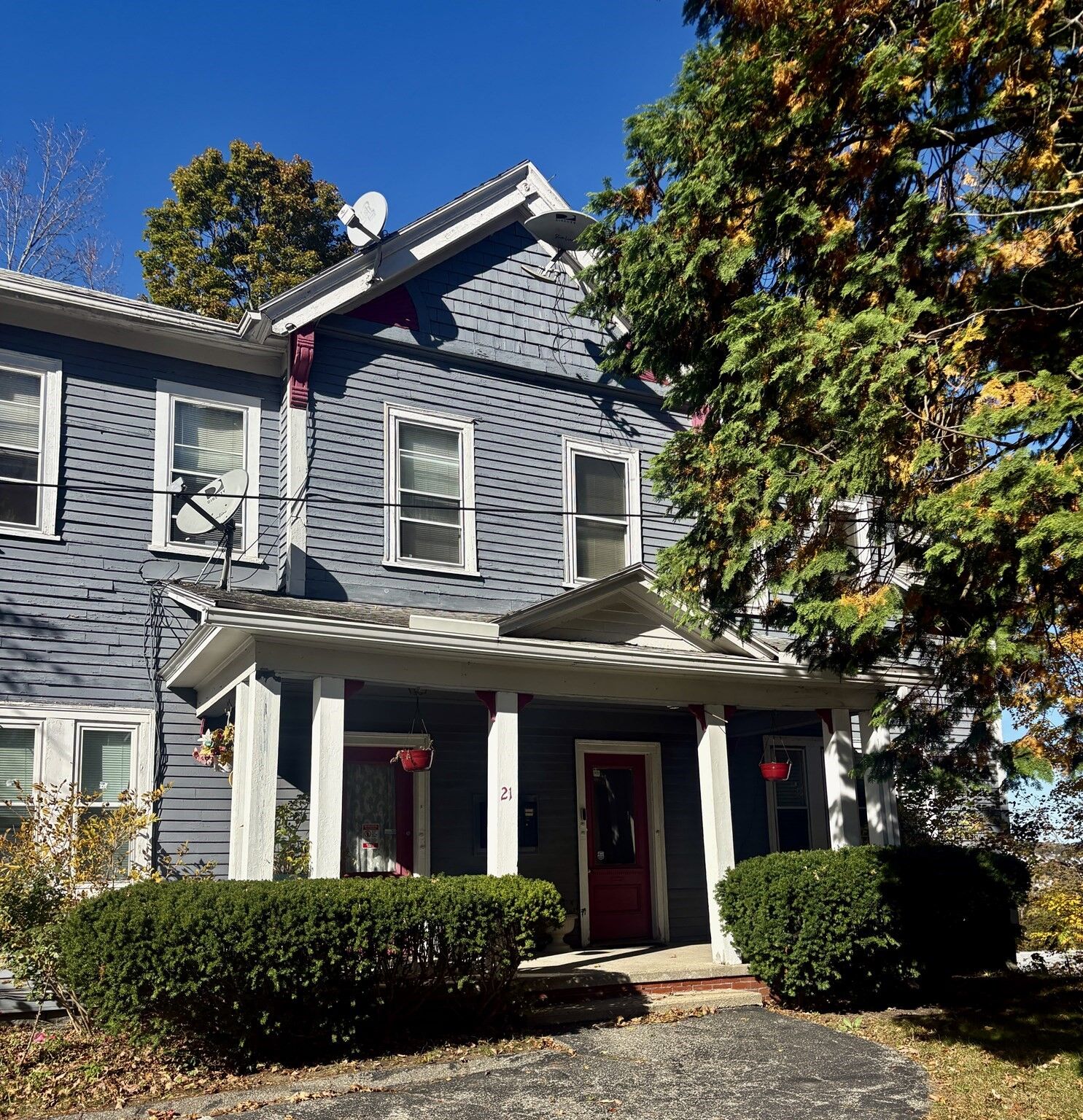 Property Photo:  21 Bellevue St 3  MA 01841 