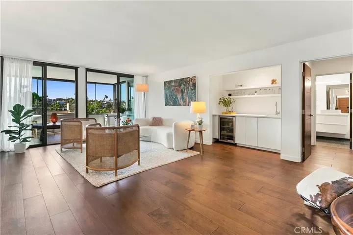 Property Photo:  8701 Delgany 206  CA 90293 