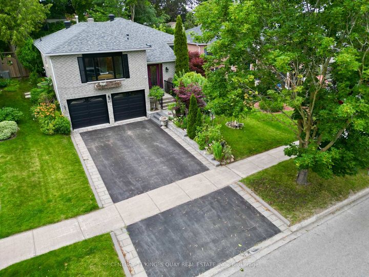 Photo de la propriété: 40 Stonehill Boulevard ON L9N 1E3