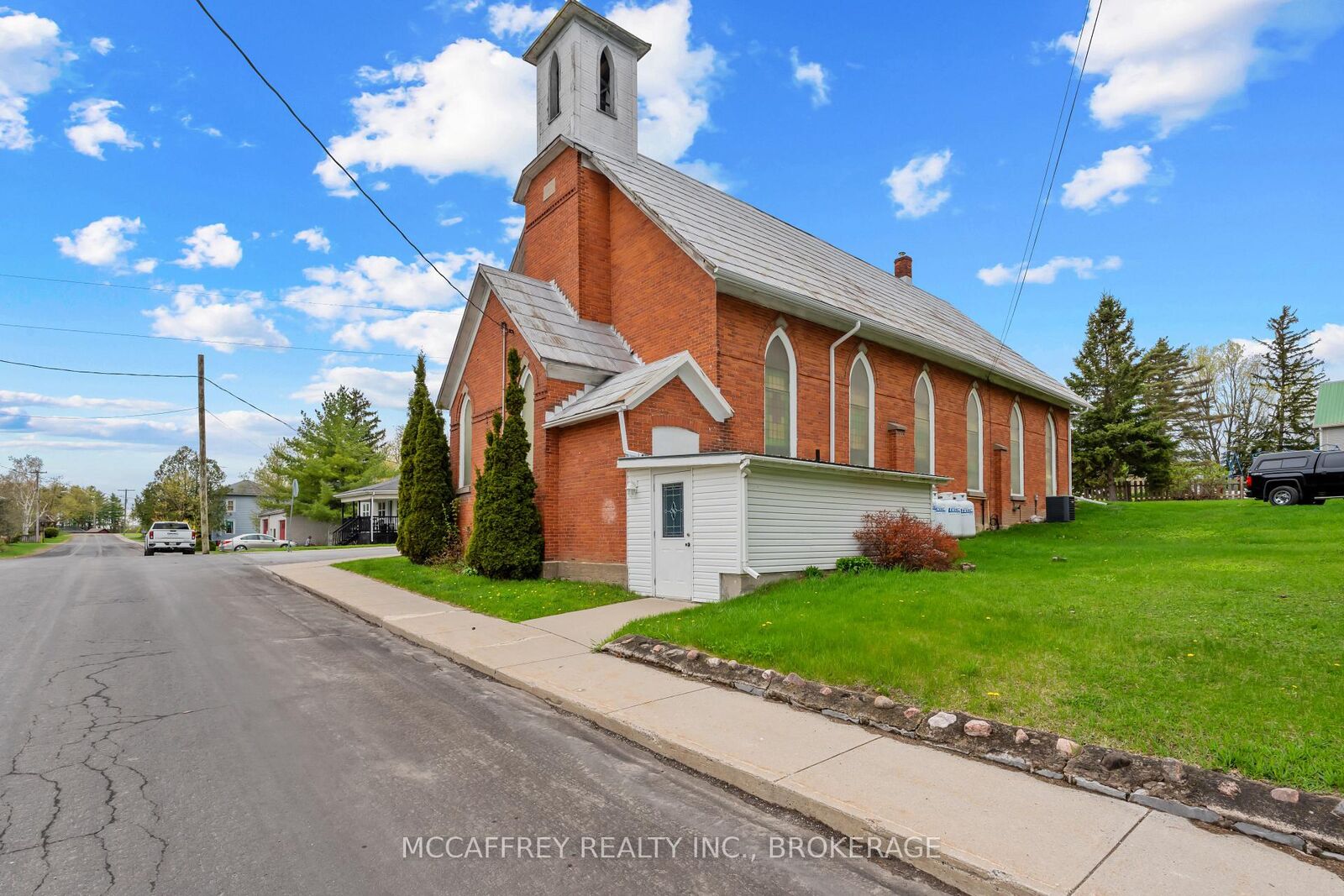 Property Photo:  4 Neely Street  ON K0K 3G0 