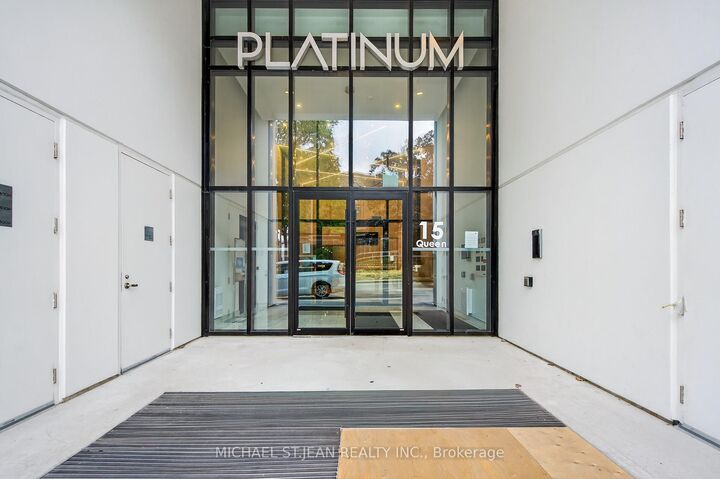 Property Photo:  15 Queen Street S 1302  ON L8P 0C6 