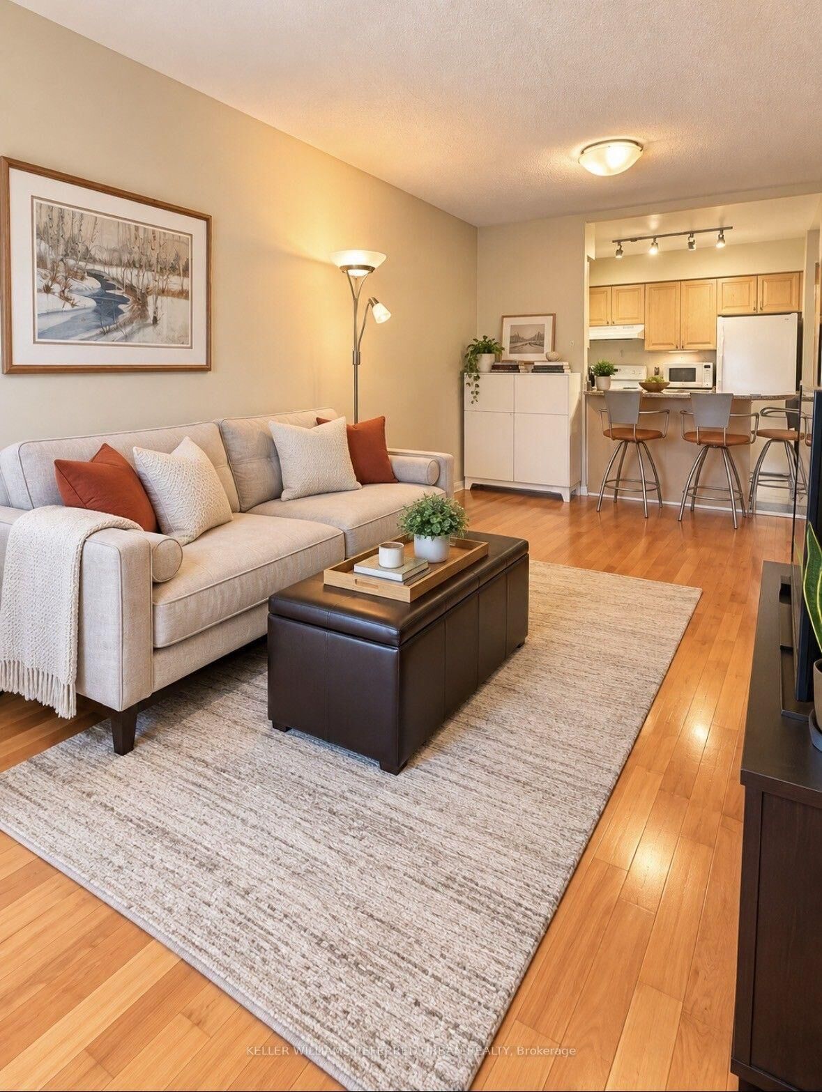 Property Photo: 260 Merton Street 302 ON M4S 3G2