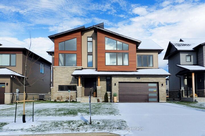 Property Photo:  104 Stoneleigh Drive  ON L9Y 0V1 