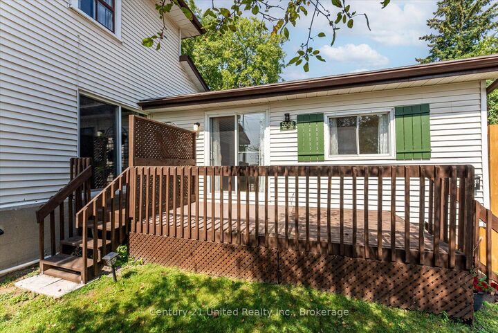 Property Photo:  556 Edison Avenue B  ON K9J 4G5 