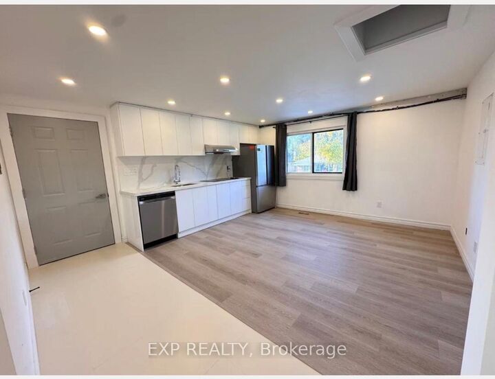 Property Photo:  15 Neddie Drive 2nd Floor  ON M1T 2S9 