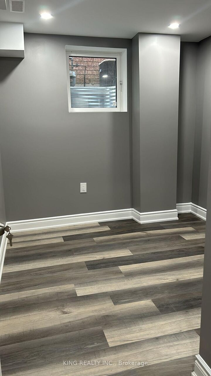 Property Photo:  74 Wooliston Crescent Basement  ON L6Y 4J2 