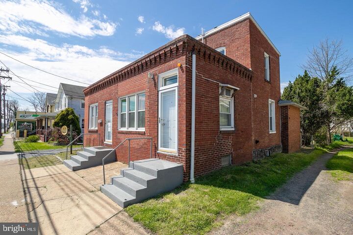 Property Photo:  616 Route 130 Road  NJ 08016 