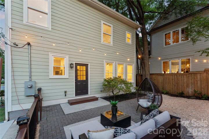 Property Photo:  429 Pecan Avenue  NC 28204 