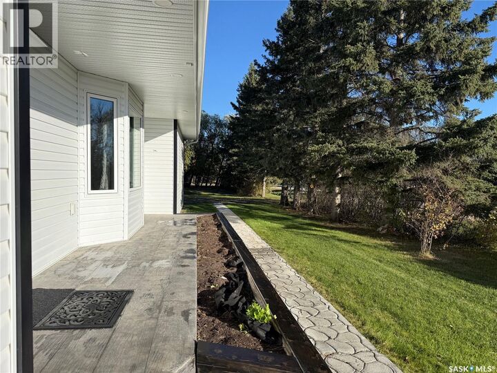Property Photo: 108 Central Avenue SK S0J 1P0