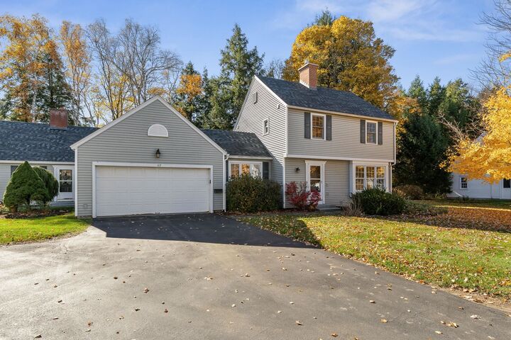 Property Photo:  62 Wildersburg Common  VT 05641 