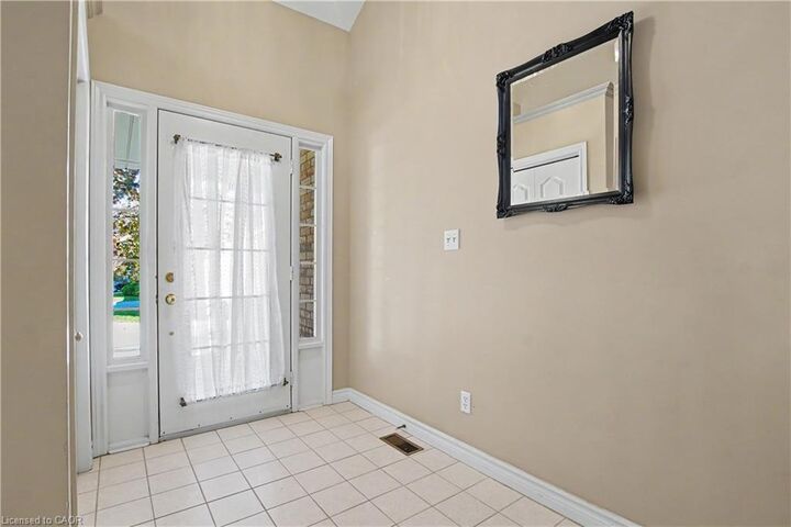 Property Photo:  47 Main St N Street 14  ON L9H 2P7 