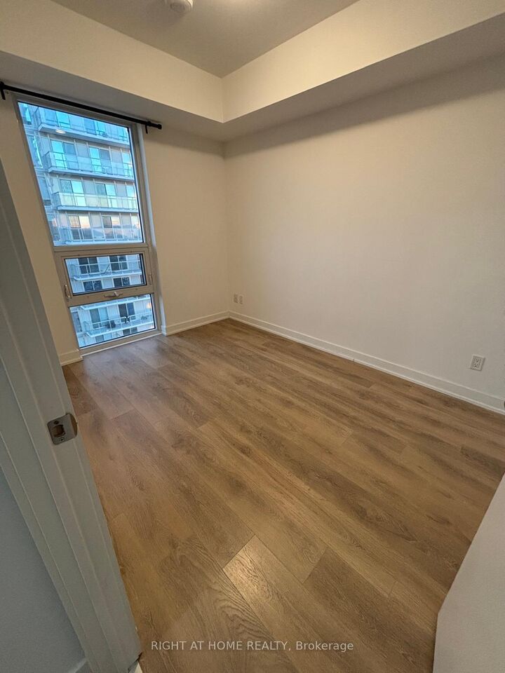 Property Photo:  2031 Kennedy Road 3022  ON M1T 0B8 