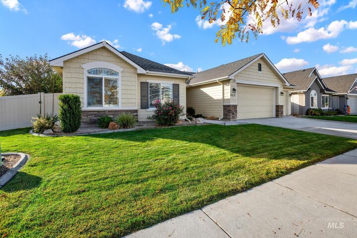 Property Photo:  5813 W Avilla Dr  ID 83646 