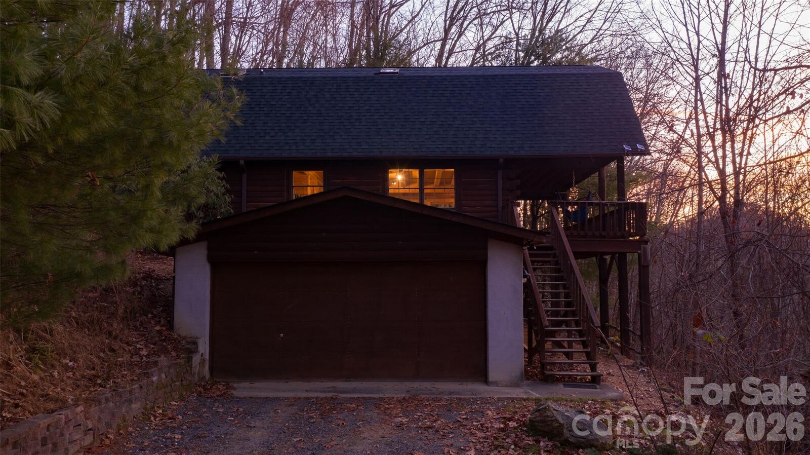 Property Photo:  2311 Old Mountain Road  NC 28754 