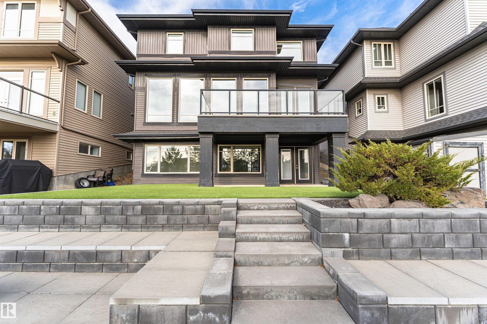 Property Photo:  3151 Allan Landing SW  AB T6W 2R8 