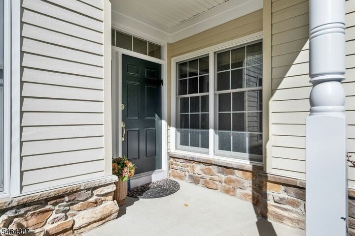Property Photo:  25 Jade Ln  NJ 07834 