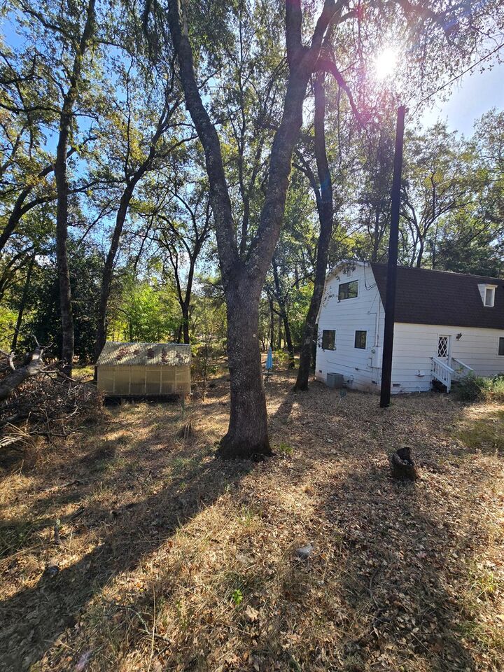 Property Photo:  17918 Woodglen Lane  CA 95946 