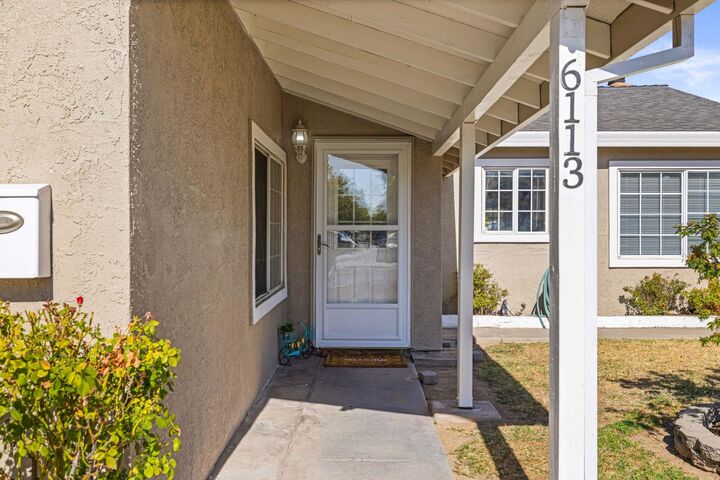 Property Photo:  6113 Marwick Way  CA 95608 