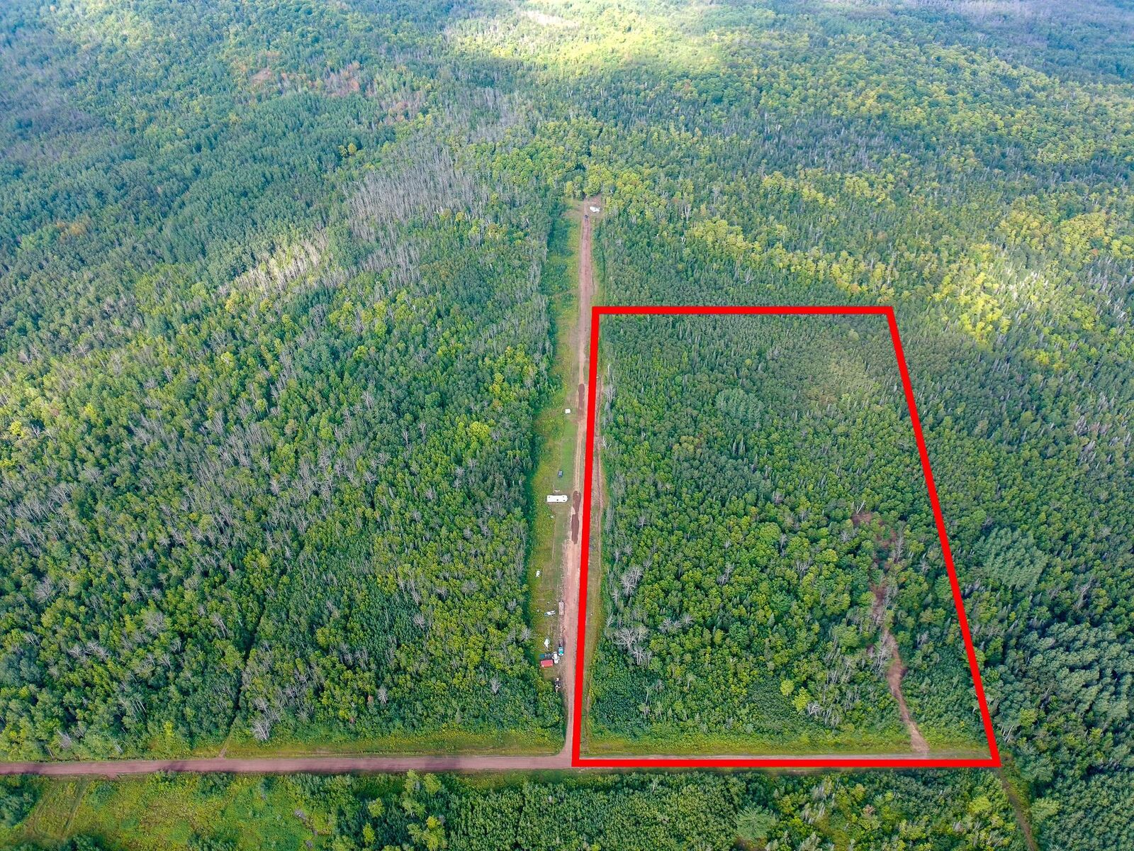 Property Photo:  55xx S Cant Road  MN 55804 