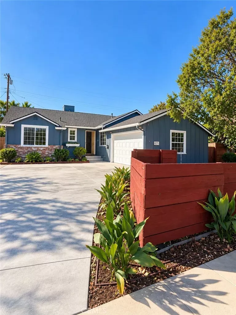 Property Photo:  6711 Dannyboyar  CA 91307 