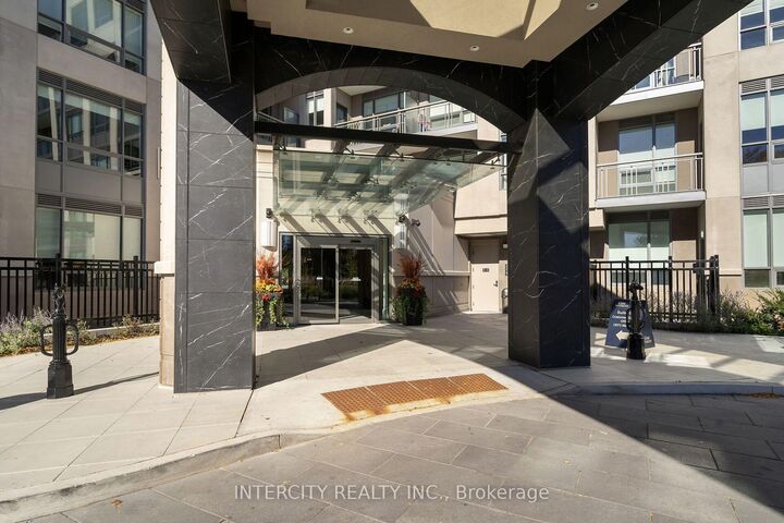 Property Photo:  2075 King Road 351  ON L7B 0R6 